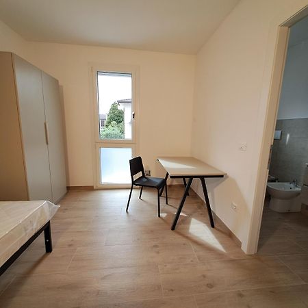 Garibaldi 16 Room Legnaro Екстериор снимка